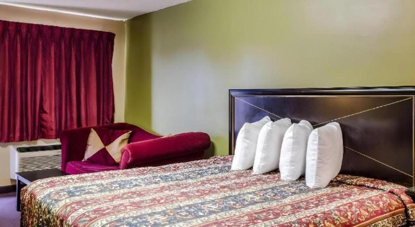 Rodeway Inn Грінвілл Екстер'єр фото